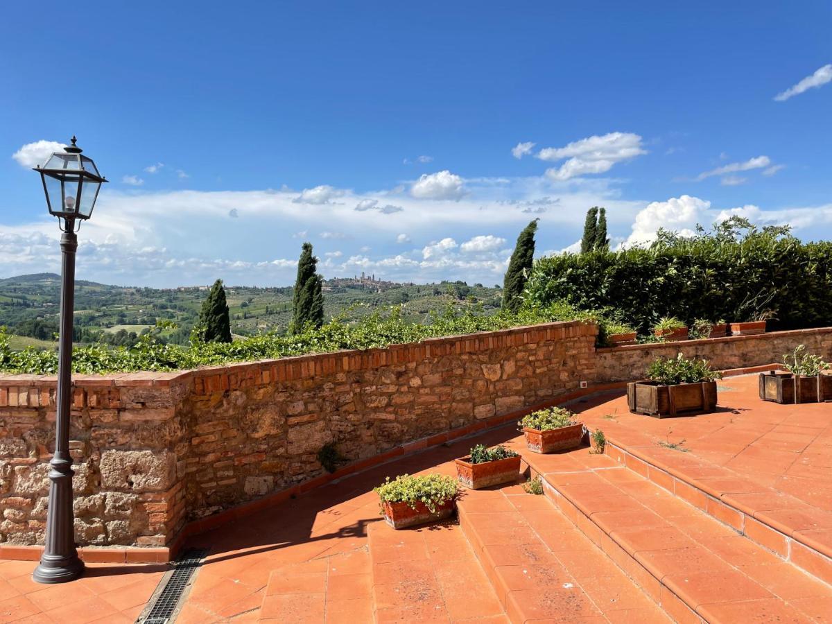 Agriturismo Castello Di Montauto サン・ジミニャーノ エクステリア 写真