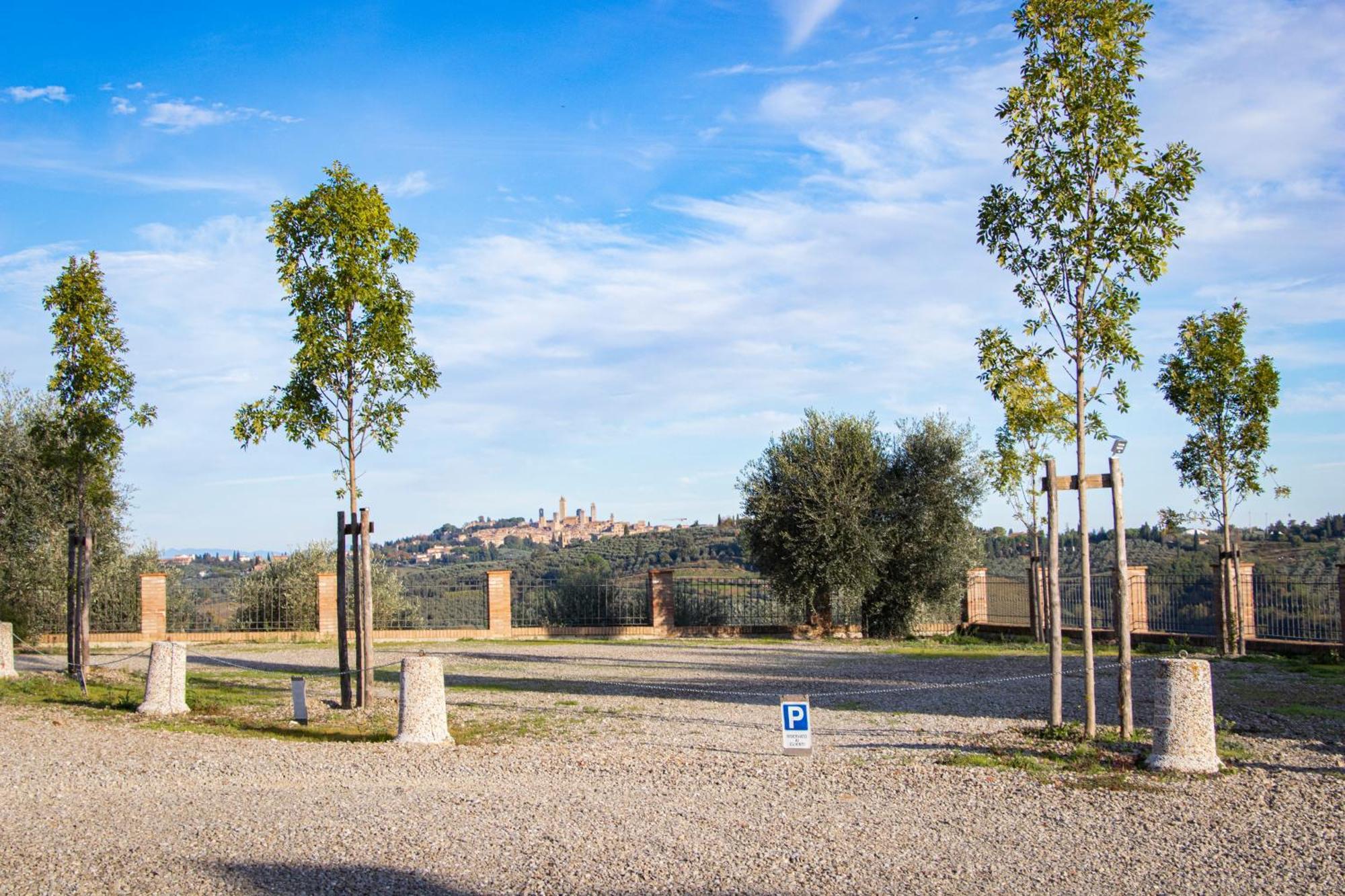 Agriturismo Castello Di Montauto サン・ジミニャーノ エクステリア 写真