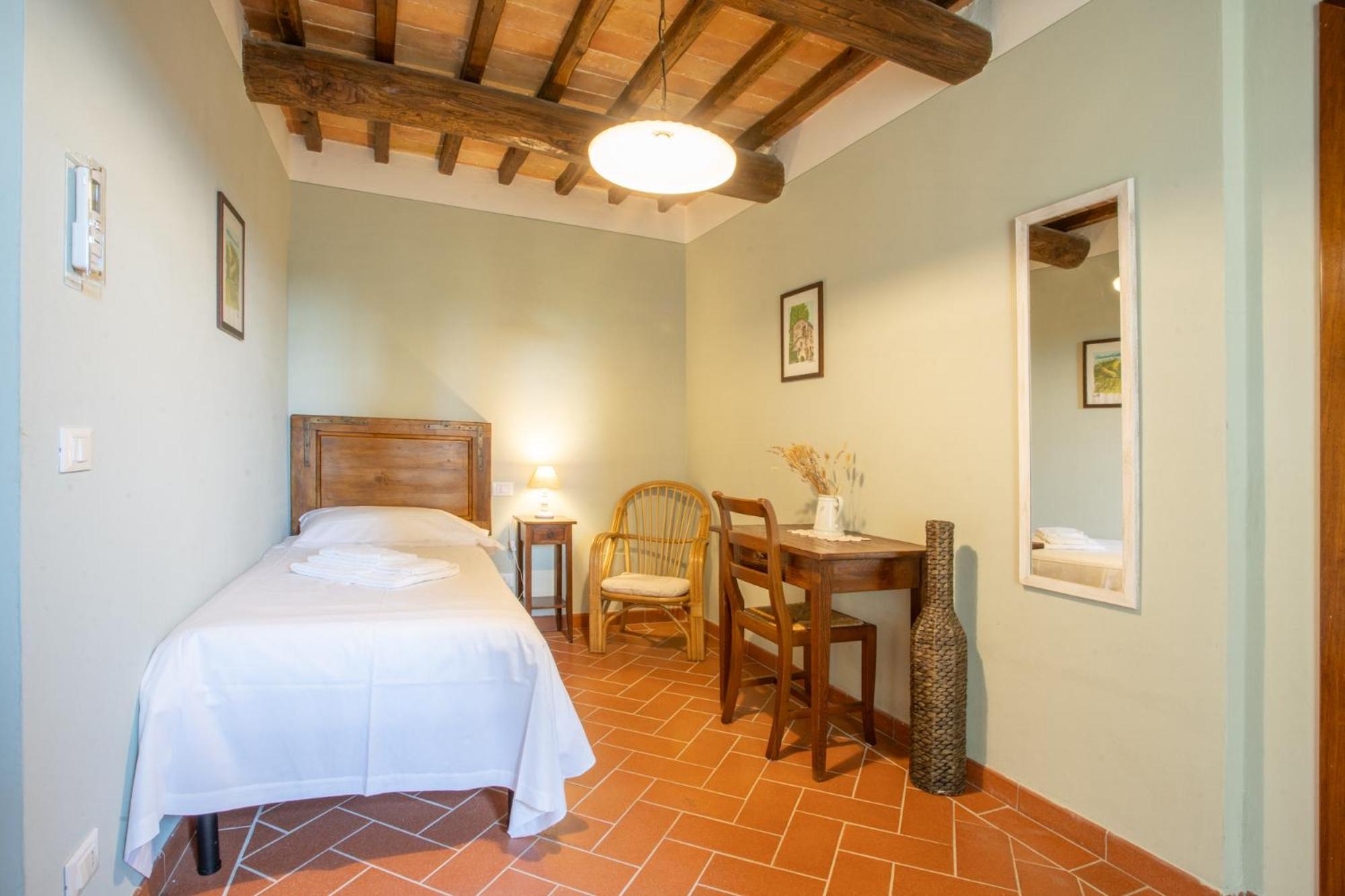 Agriturismo Castello Di Montauto サン・ジミニャーノ エクステリア 写真